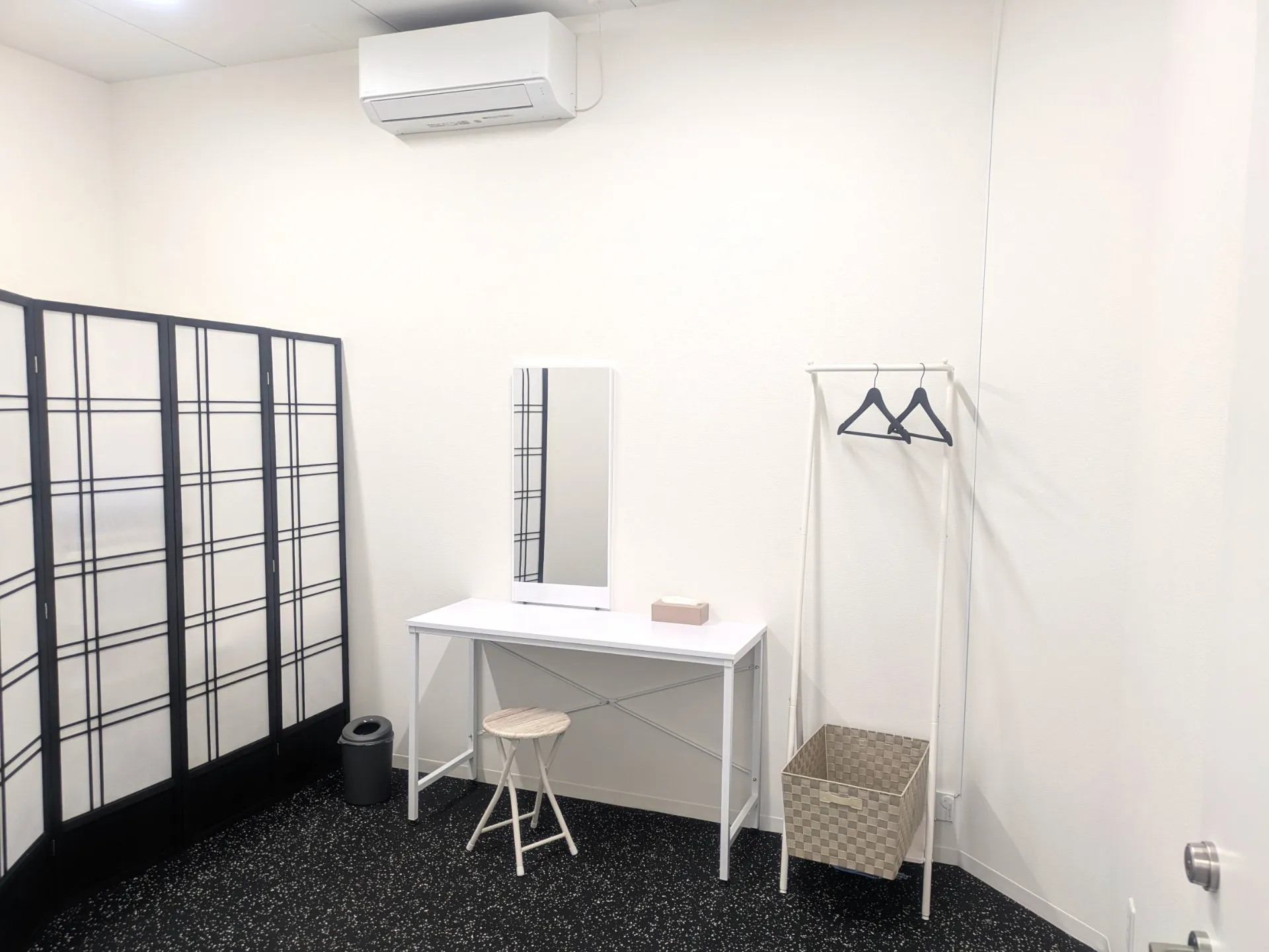 パウダールーム